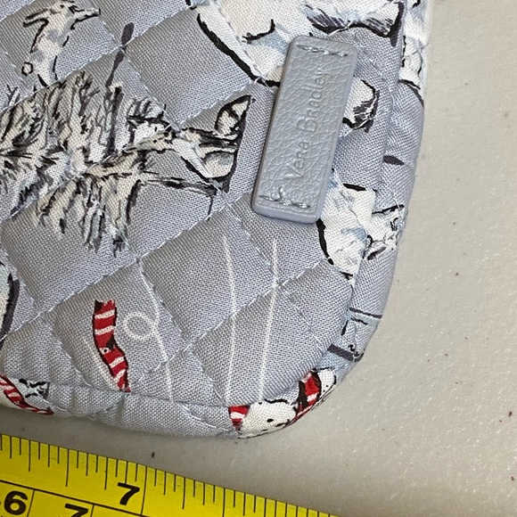 Verá Bradley Carson Cellphone Crossbody Beary Merry - Picture 9 of 13